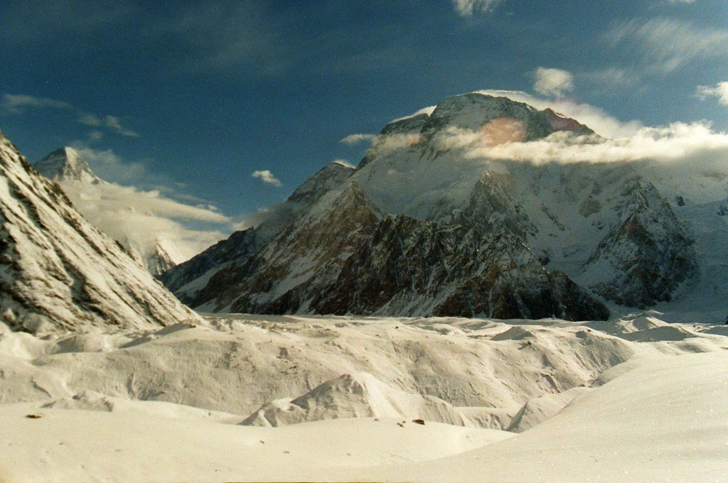 K2 & Broad Peak